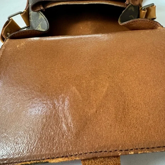 Louis Vuitton Monogram Cartouchière - Picture 8 of 11